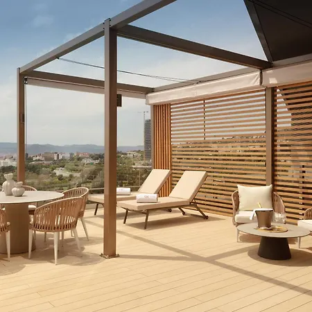 Torre Melina, A Gran Melia برشلونة