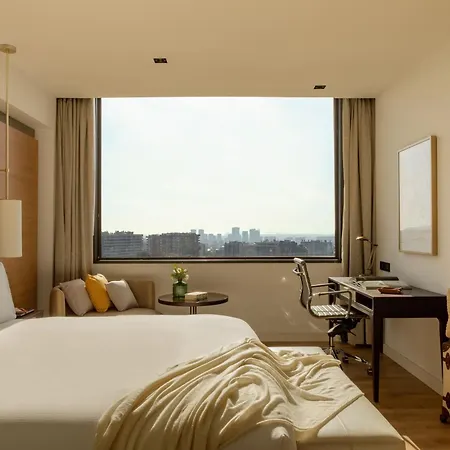 Torre Melina, A Gran Melia Hotel Barcelona