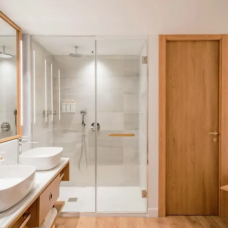 Hotel Torre Melina, A Gran Melia Barcelona
